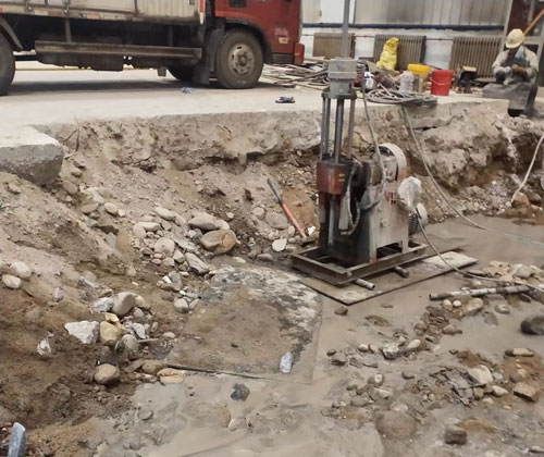 甘孜公路下沉压浆